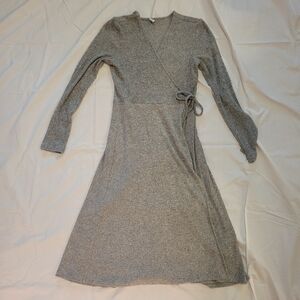 Old Navy Grey Wrap V-neck Dress Small